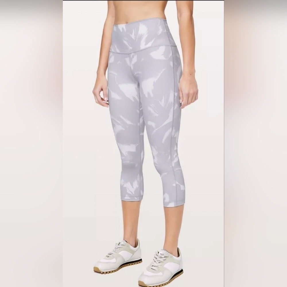 Lululemon Wunder Under HR Crop 21 Luxtreme Gray Camo Leggings